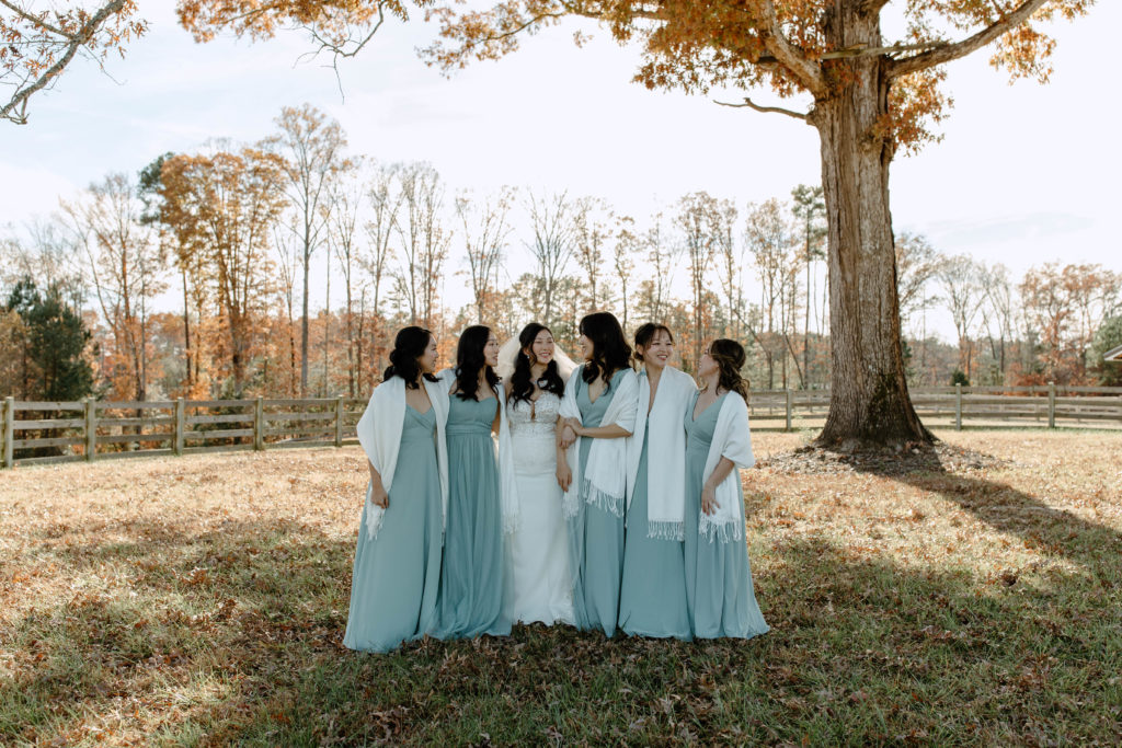 blue bridesmaid dresses and shawls