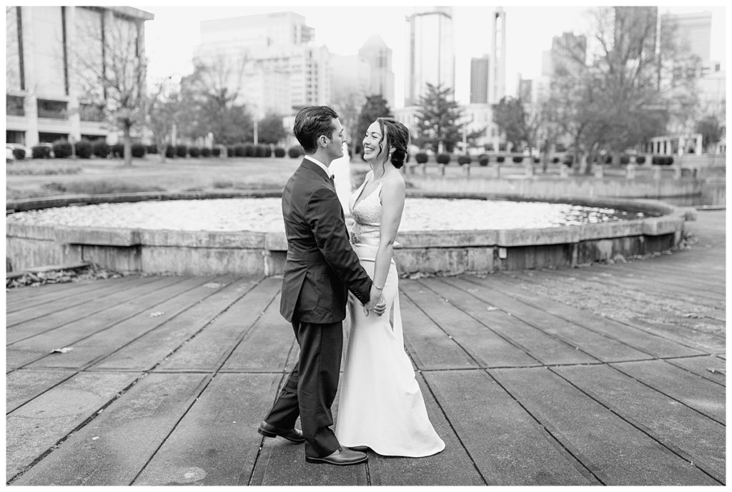 bride and groom photos at marshall park in charlotte nc