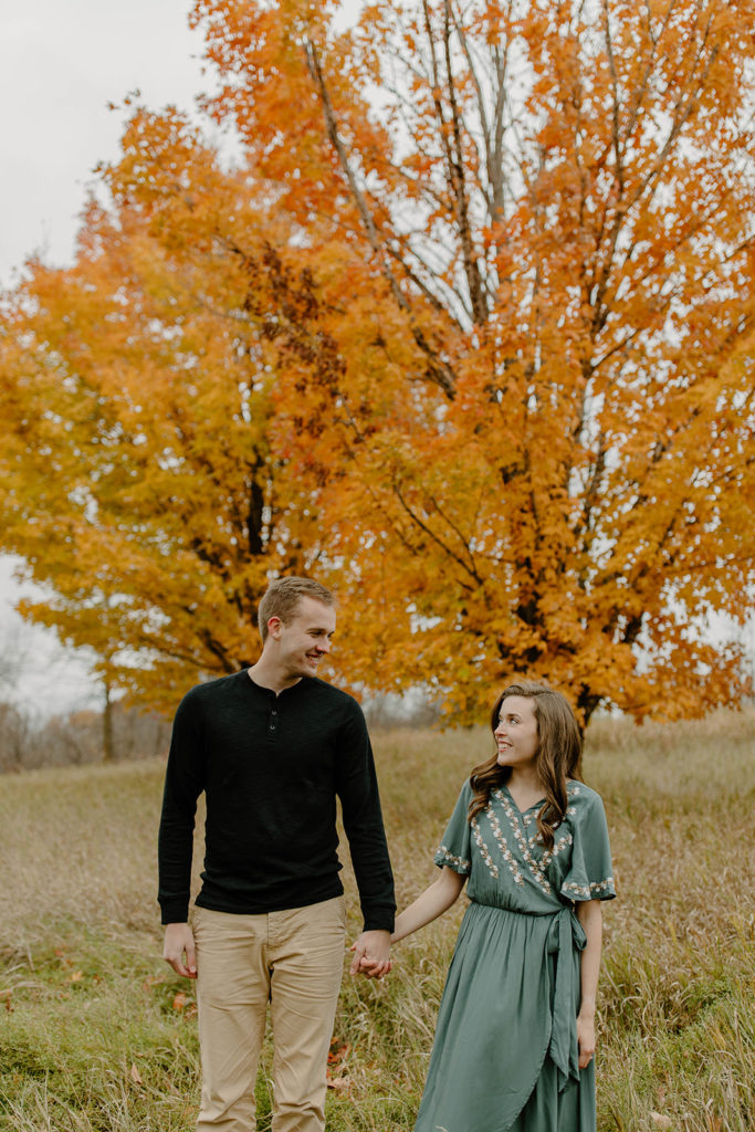 couple photo in fall foliage